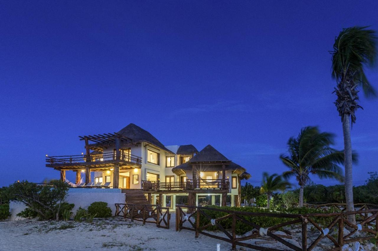 Dk Luxury Ocean Front Villa - Adults Only Isla Holbox Kültér fotó