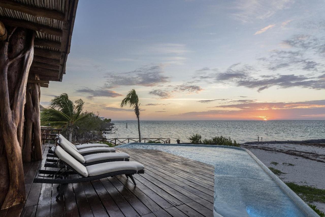 Dk Luxury Ocean Front Villa - Adults Only Isla Holbox Kültér fotó